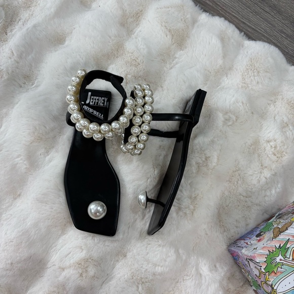 Jeffrey Campbell chateau Pearl embellished sandals in black - 7.5 - Picture 11 of 11